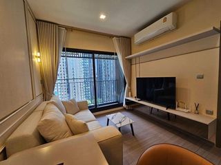 Condo en alquiler de 1 habitaciones en Huai Khwang, Bangkok