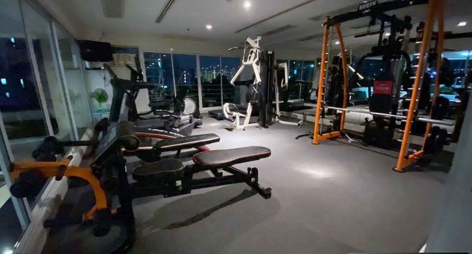 For rent studio condo in Huai Khwang, Bangkok