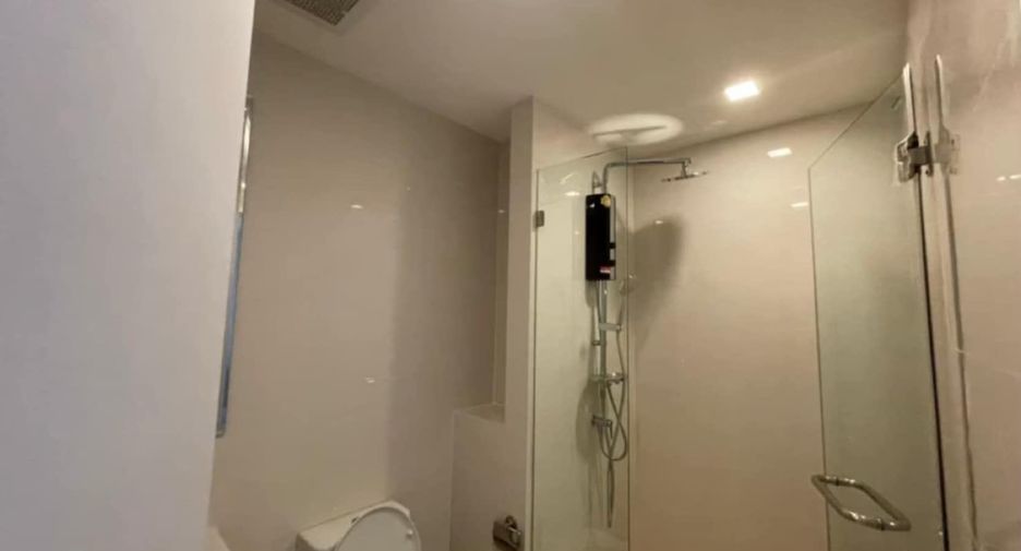 For rent 1 bed condo in Huai Khwang, Bangkok