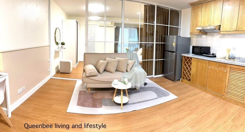 For rent 1 bed condo in Watthana, Bangkok