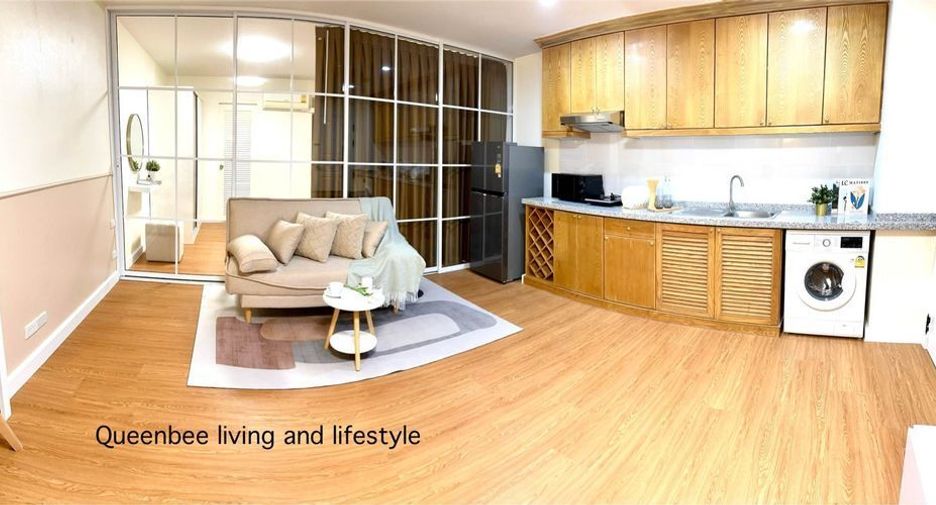 For rent 1 bed condo in Watthana, Bangkok