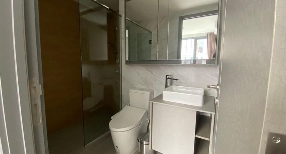 Wohnung zur Miete mit 2 Zimmer in Watthana, Bangkok