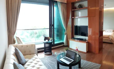 For sale 1 bed condo in Khlong Toei, Bangkok