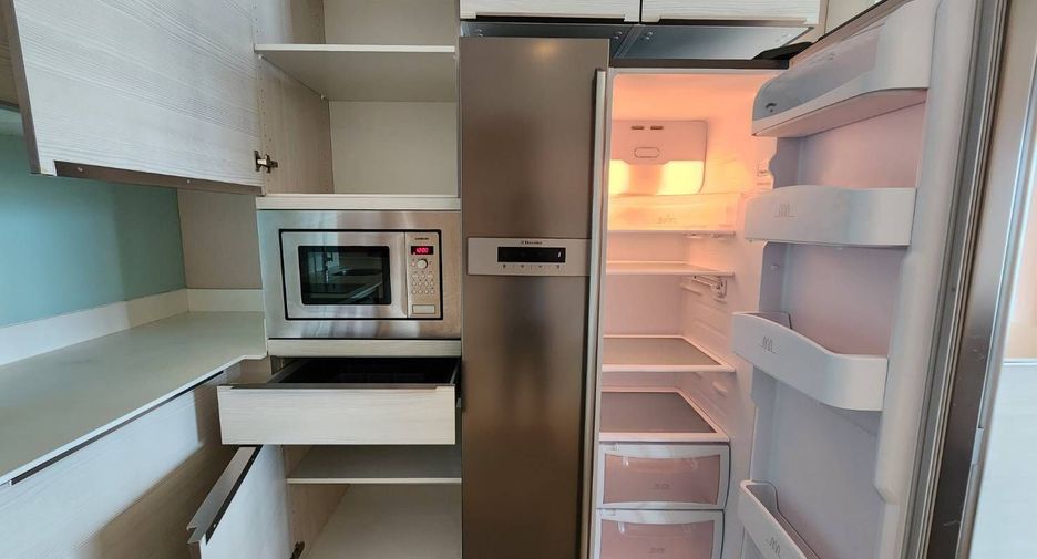 Wohnung zur Miete mit 2 Zimmer in Watthana, Bangkok