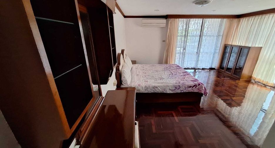 ให้เช่า 3 ห้องนอน คอนโด ใน วัฒนา, กรุงเทพฯ