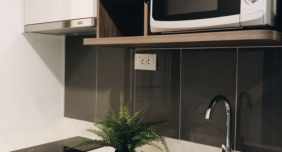 À vendre 1 chambre condo à Watthana, Bangkok