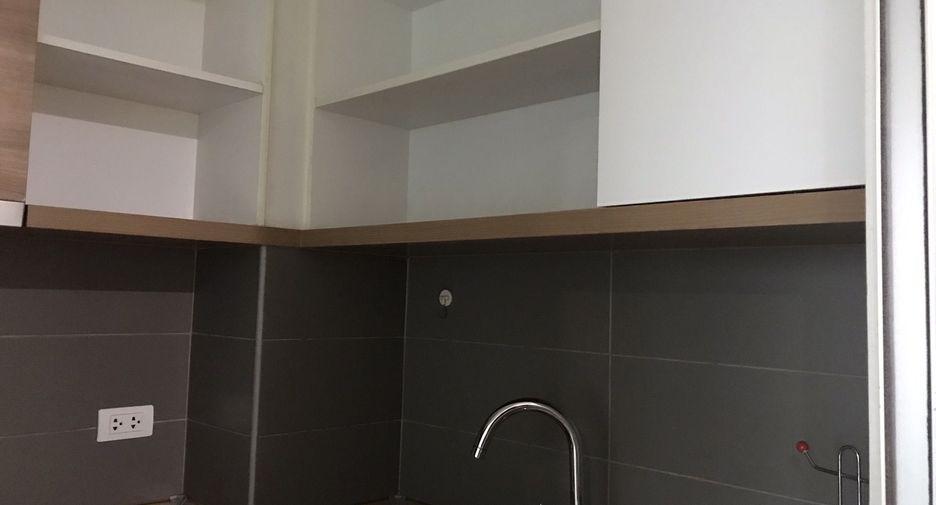 Wohnung zum Kauf mit 1 Zimmer in Watthana, Bangkok