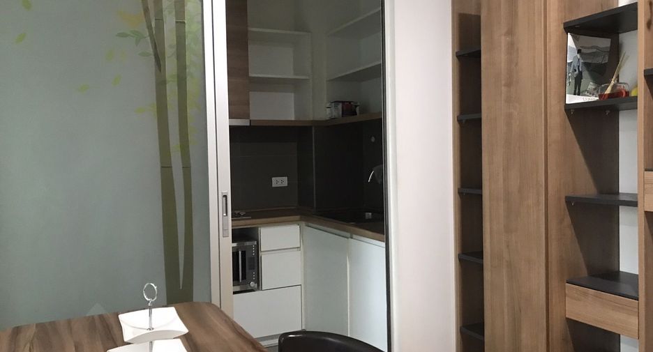 Wohnung zum Kauf mit 1 Zimmer in Watthana, Bangkok
