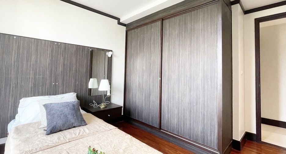 À louer 2 chambres appartement à Watthana, Bangkok