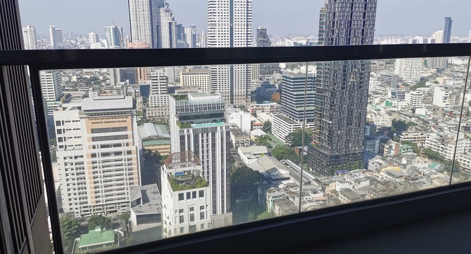 À louer 2 chambres condo à Sathon, Bangkok