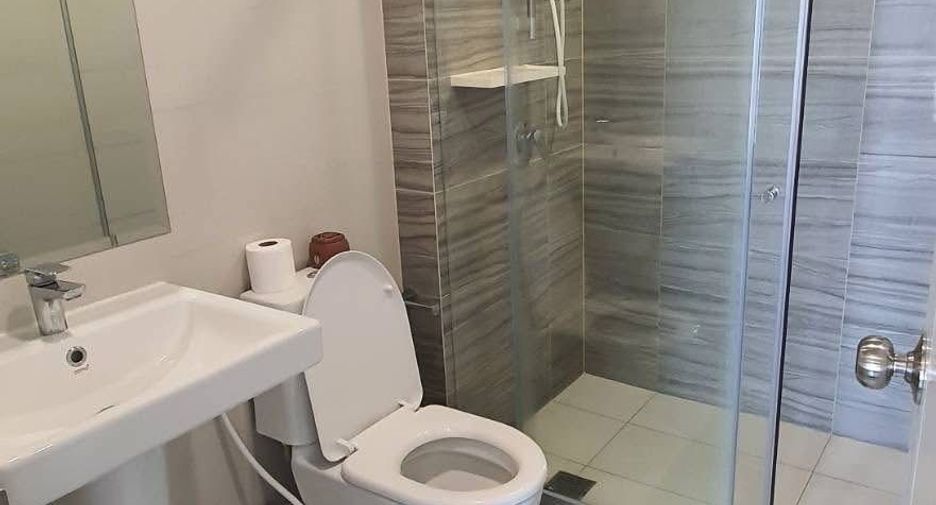 For rent 1 bed condo in Bang Kapi, Bangkok
