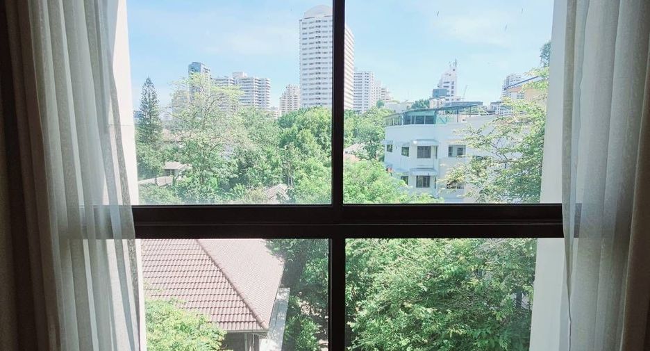 Condo en alquiler de 1 habitaciones en Khlong Toei, Bangkok