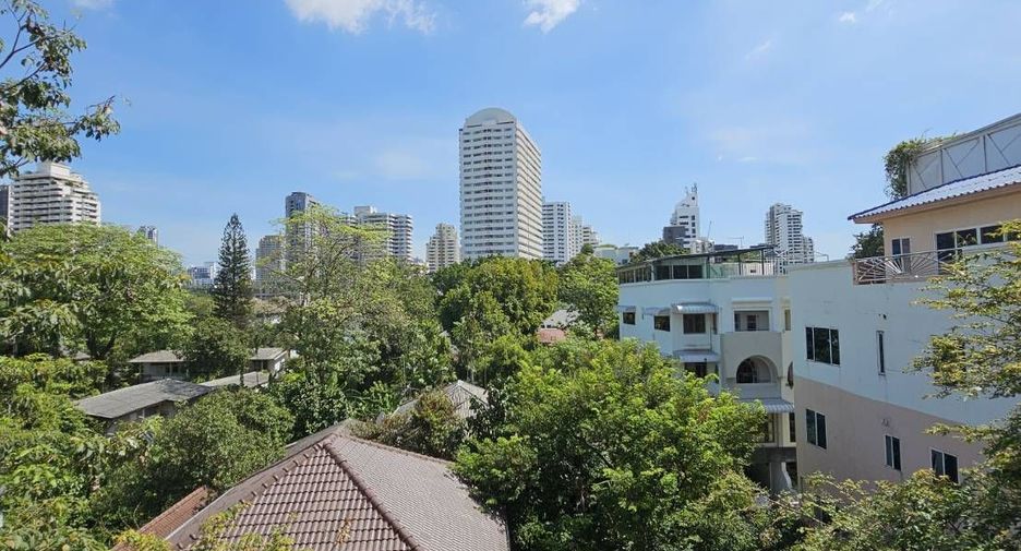 Condo en alquiler de 1 habitaciones en Khlong Toei, Bangkok