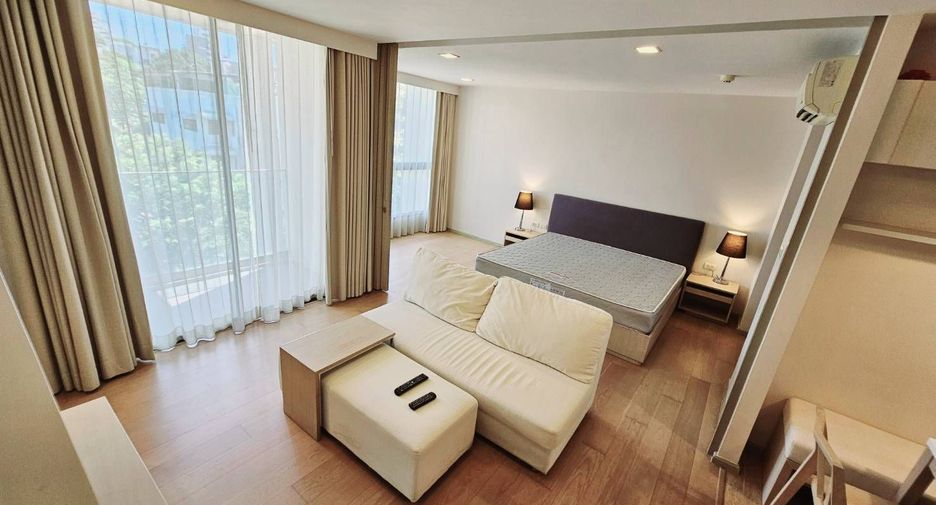 Condo en alquiler de 1 habitaciones en Khlong Toei, Bangkok