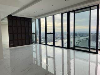 For rent 2 bedrooms condo in Bang Kho Laem, Bangkok