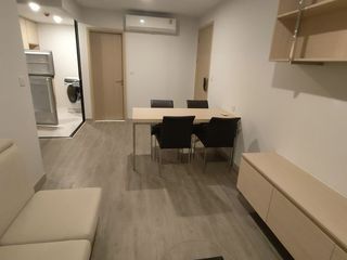 For sale 2 ベッドルーム condo in Yan Nawa, Bangkok