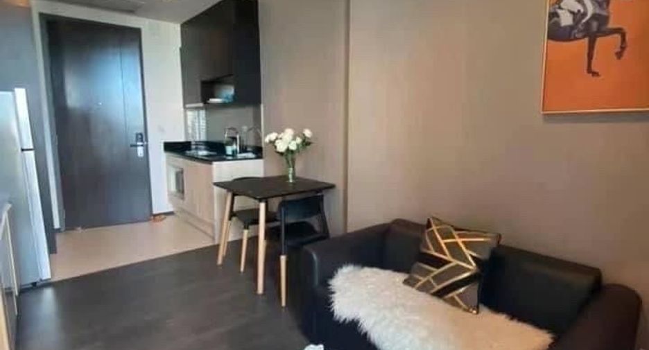 Condo en alquiler de 1 habitaciones en Khlong Toei, Bangkok