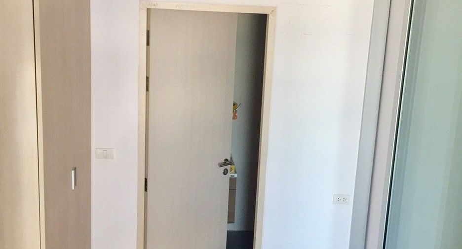 Продажа 1 кровать кондо в Чатучак, Бангкок