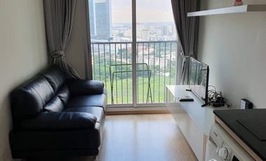 For sale 1 Beds condo in Huai Khwang, Bangkok