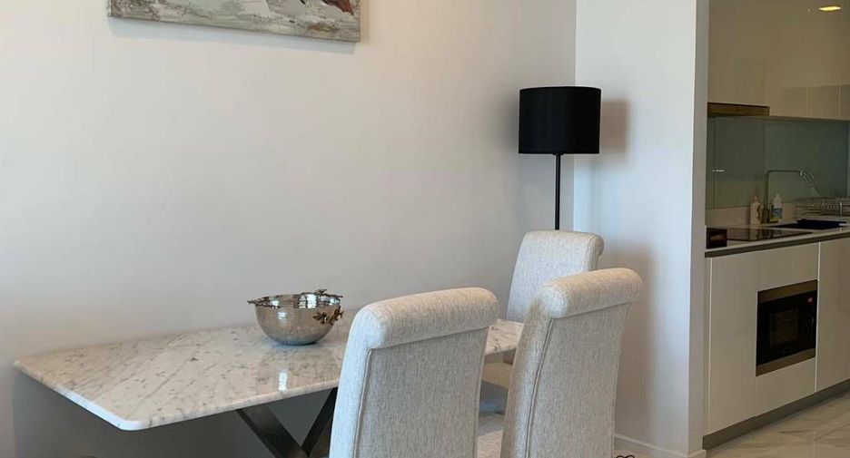 For sale and for rent 2 bedrooms condo in Watthana, Bangkok