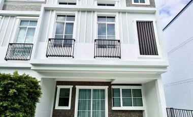 For rent 3 bedrooms house in Prawet, Bangkok
