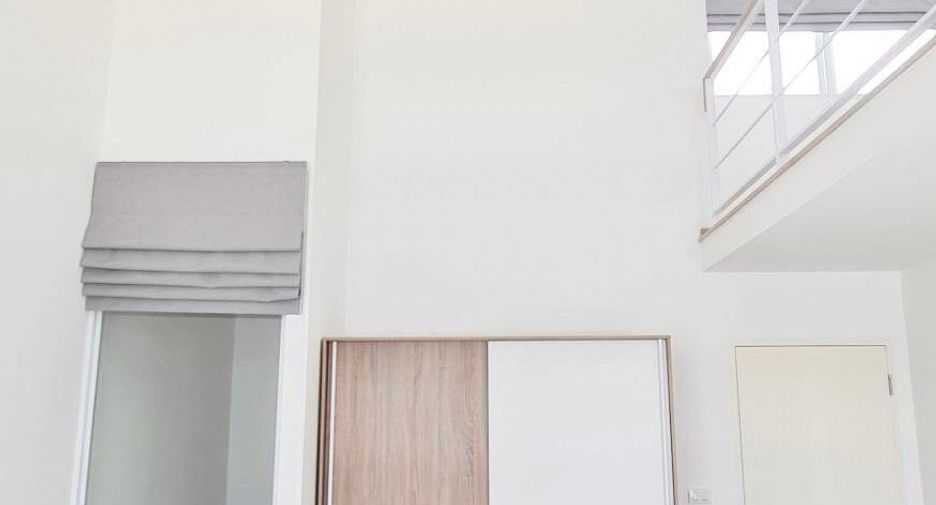 Casa en alquiler de 3 habitaciones en Prawet, Bangkok