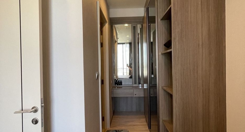 For sale 1 bed condo in Phaya Thai, Bangkok