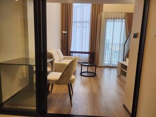 Condo en alquiler de 1 habitaciones en Huai Khwang, Bangkok