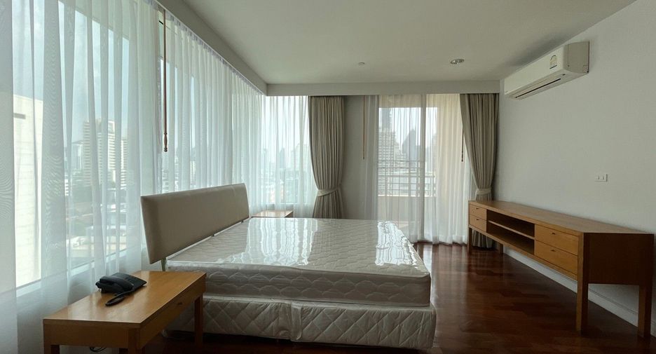 À louer 3 chambres condo à Watthana, Bangkok