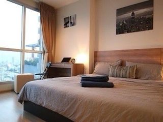 Wohnung zur Miete mit 1 Zimmer in Huai Khwang, Bangkok