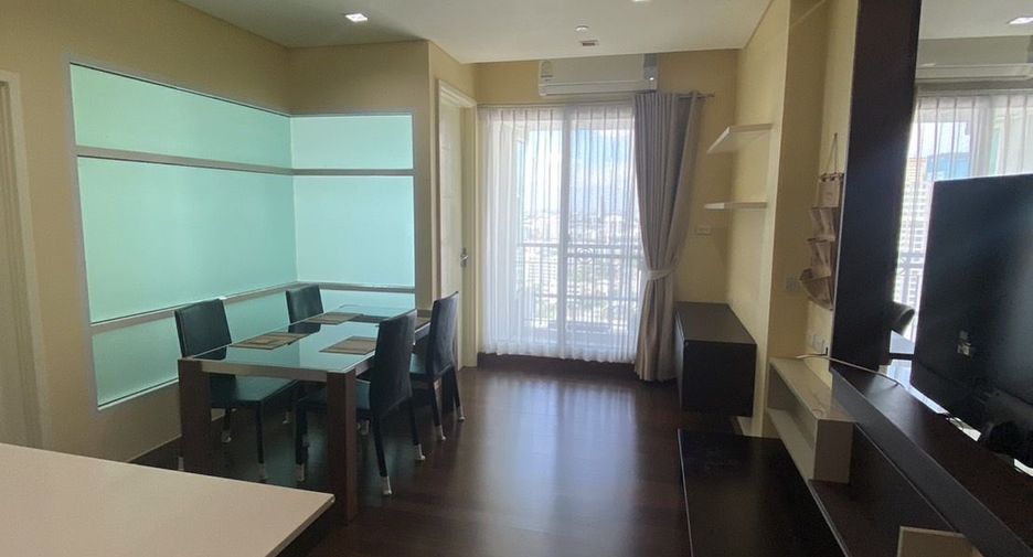For rent 2 ベッドルーム condo in Watthana, Bangkok