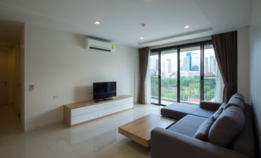For rent 2 ベッドルーム apartment in Khlong Toei, Bangkok
