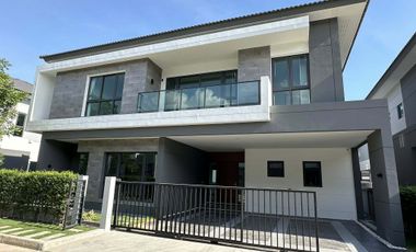 À louer 4 chambres maison à Bang Phli, Samut Prakan