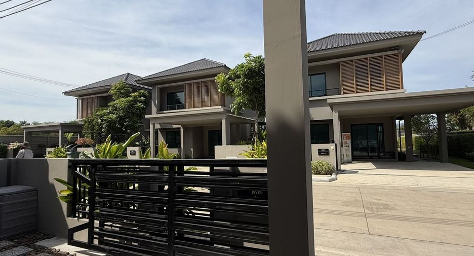 For rent 3 bedrooms house in Bang Phli, Samut Prakan