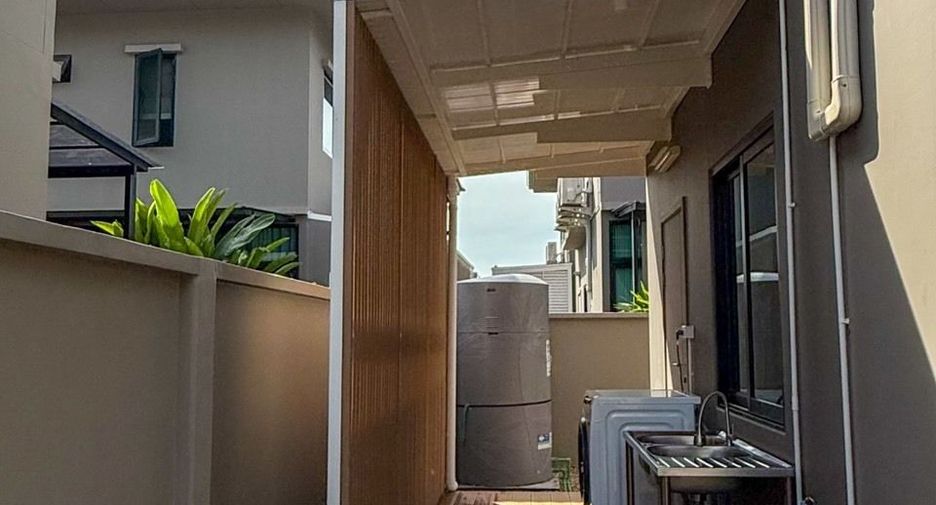 For rent 3 bedrooms house in Bang Phli, Samut Prakan