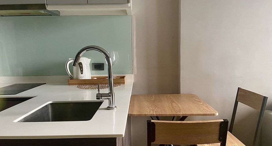 For sale 1 bed condo in Watthana, Bangkok