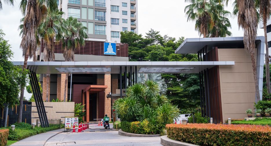 For rent 1 bed condo in Huai Khwang, Bangkok