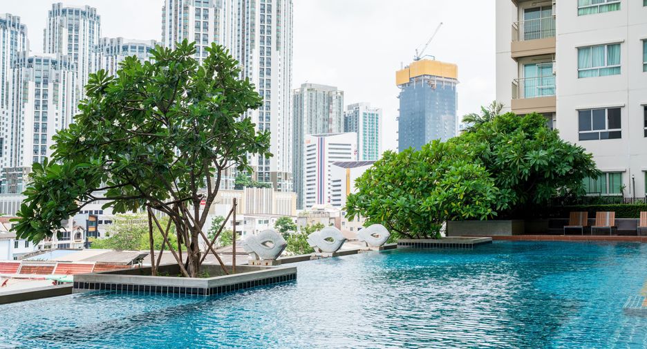 For rent 1 bed condo in Huai Khwang, Bangkok