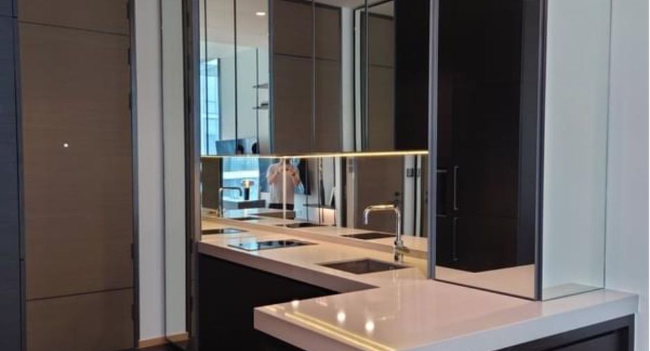 Condo en alquiler de 1 habitaciones en Pathum Wan, Bangkok