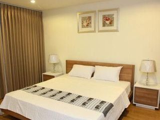 For rent 2 bedrooms condo in Phra Khanong, Bangkok