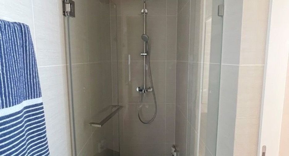 Condo en alquiler de 2 habitaciones en Khlong Toei, Bangkok