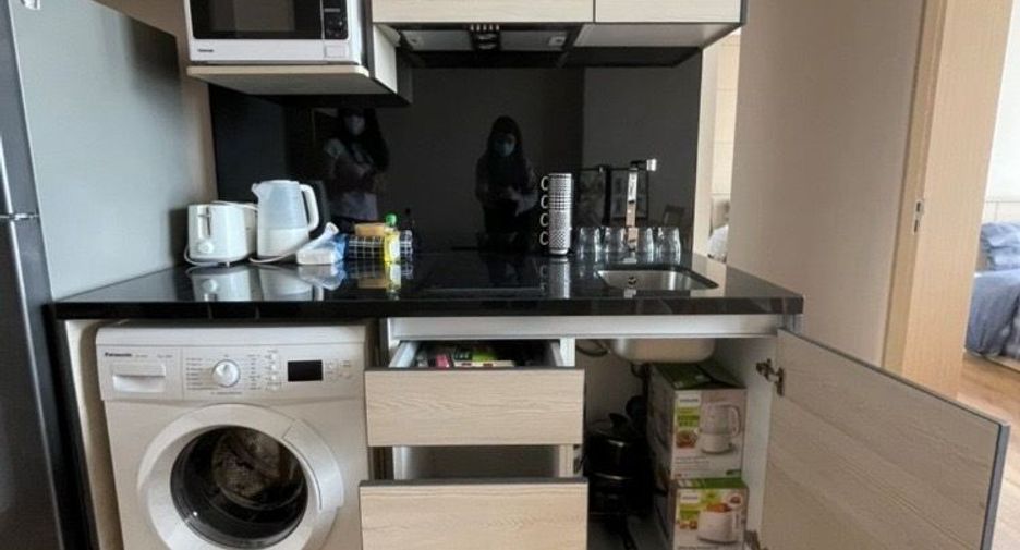 Condo en alquiler de 2 habitaciones en Khlong Toei, Bangkok