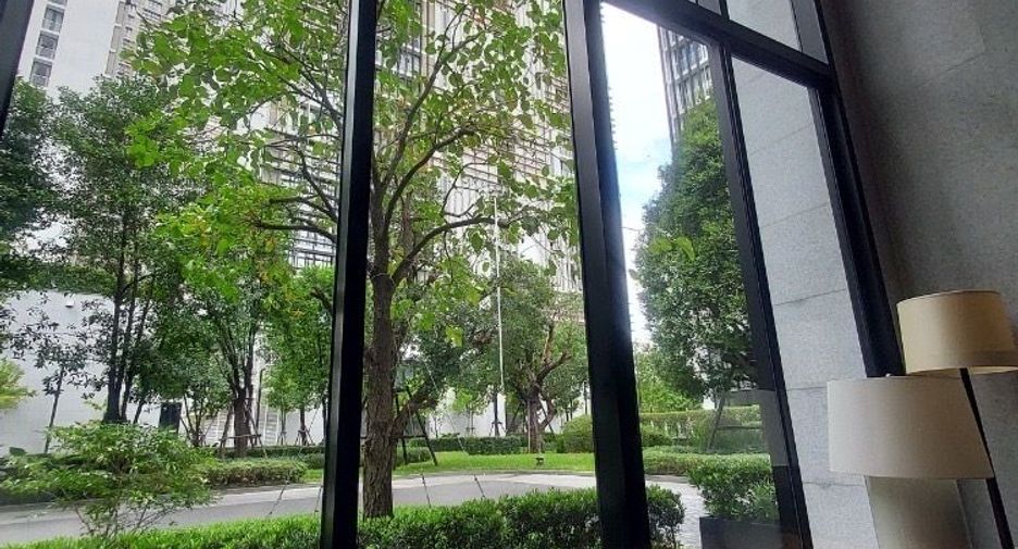 Condo en alquiler de 2 habitaciones en Khlong Toei, Bangkok