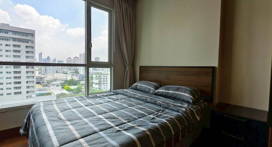 For rent 1 bed condo in Watthana, Bangkok