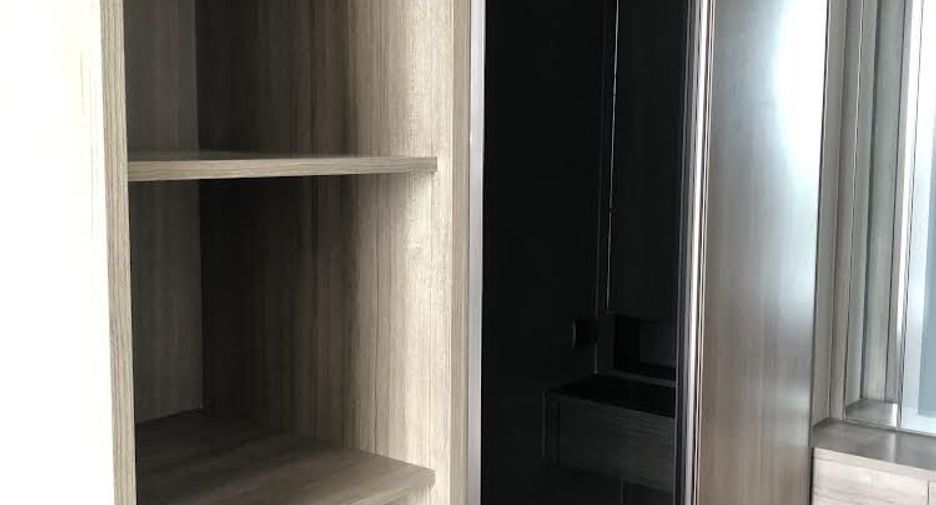 À vendre 1 chambre condo à Phaya Thai, Bangkok