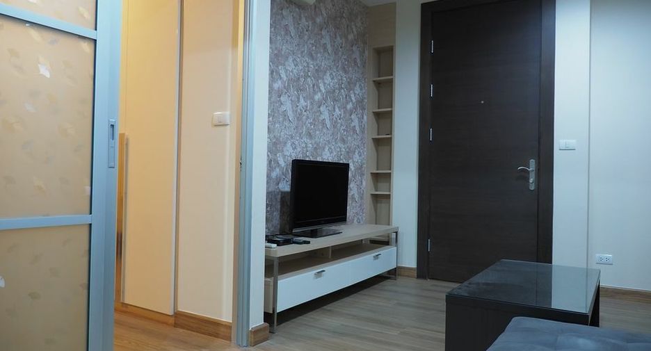 For rent 1 bed condo in Huai Khwang, Bangkok