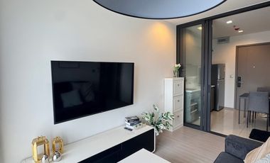 Condo en alquiler de 1 habitaciones en Huai Khwang, Bangkok