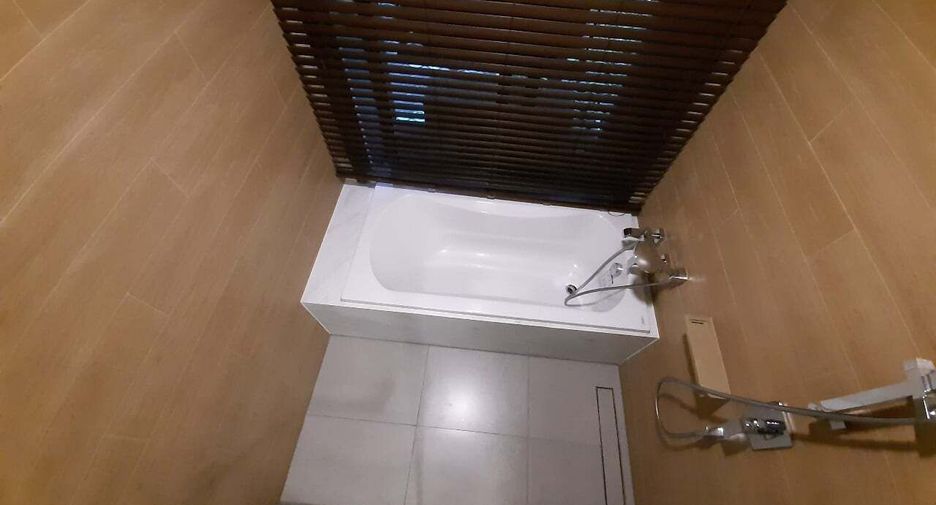 For rent 2 ベッドルーム condo in Watthana, Bangkok