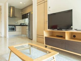 Аренда 1 кровать кондо в Кхлонг Тоеи, Бангкок