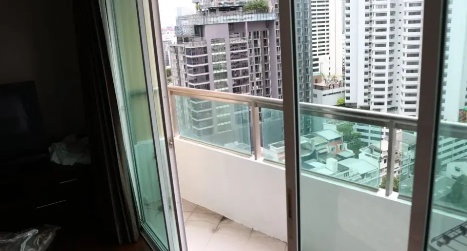 À louer 2 chambres condo à Watthana, Bangkok